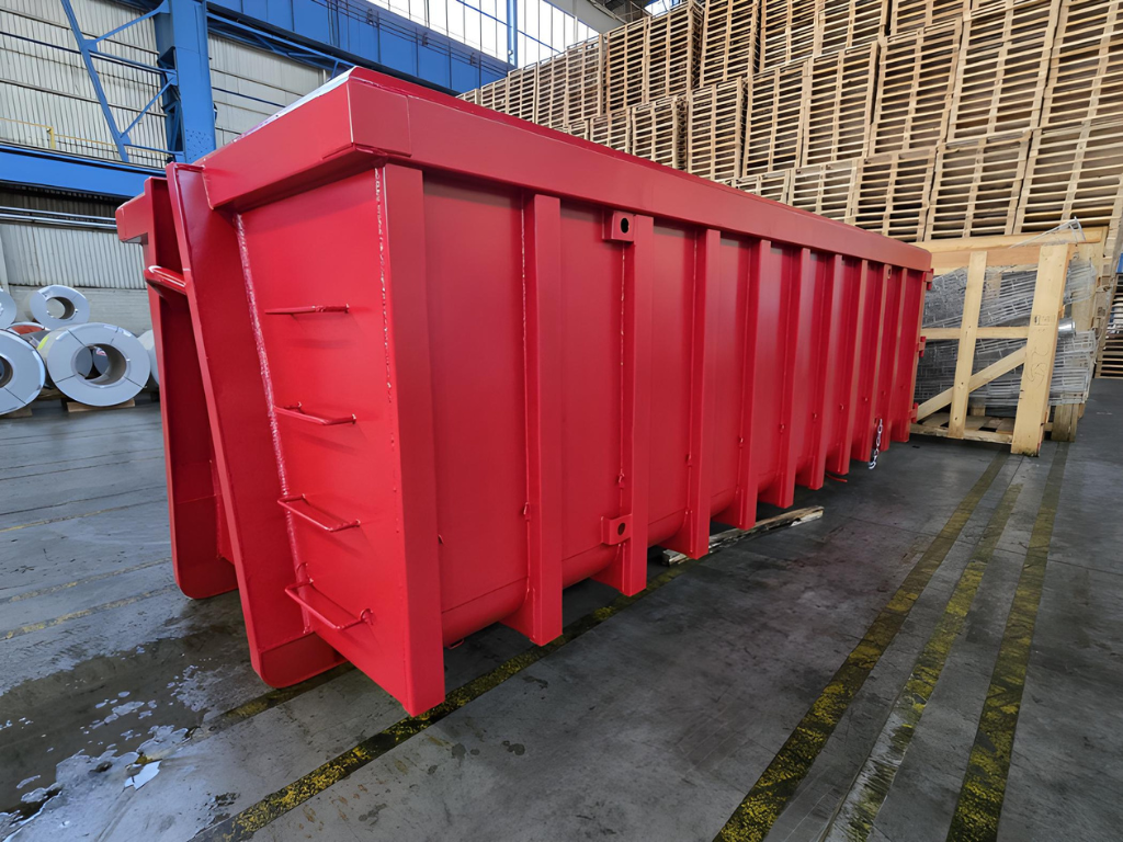 Lhorto Liège conteneur ouvert ferraille et demolition Benne ferraille, benne démolition, benne renforcée, conteneur de chantier, gravats, déchets de démolition, Hardox, benne amovible, BTP. Lhorto Belgique Lhorto conteneurs Liège